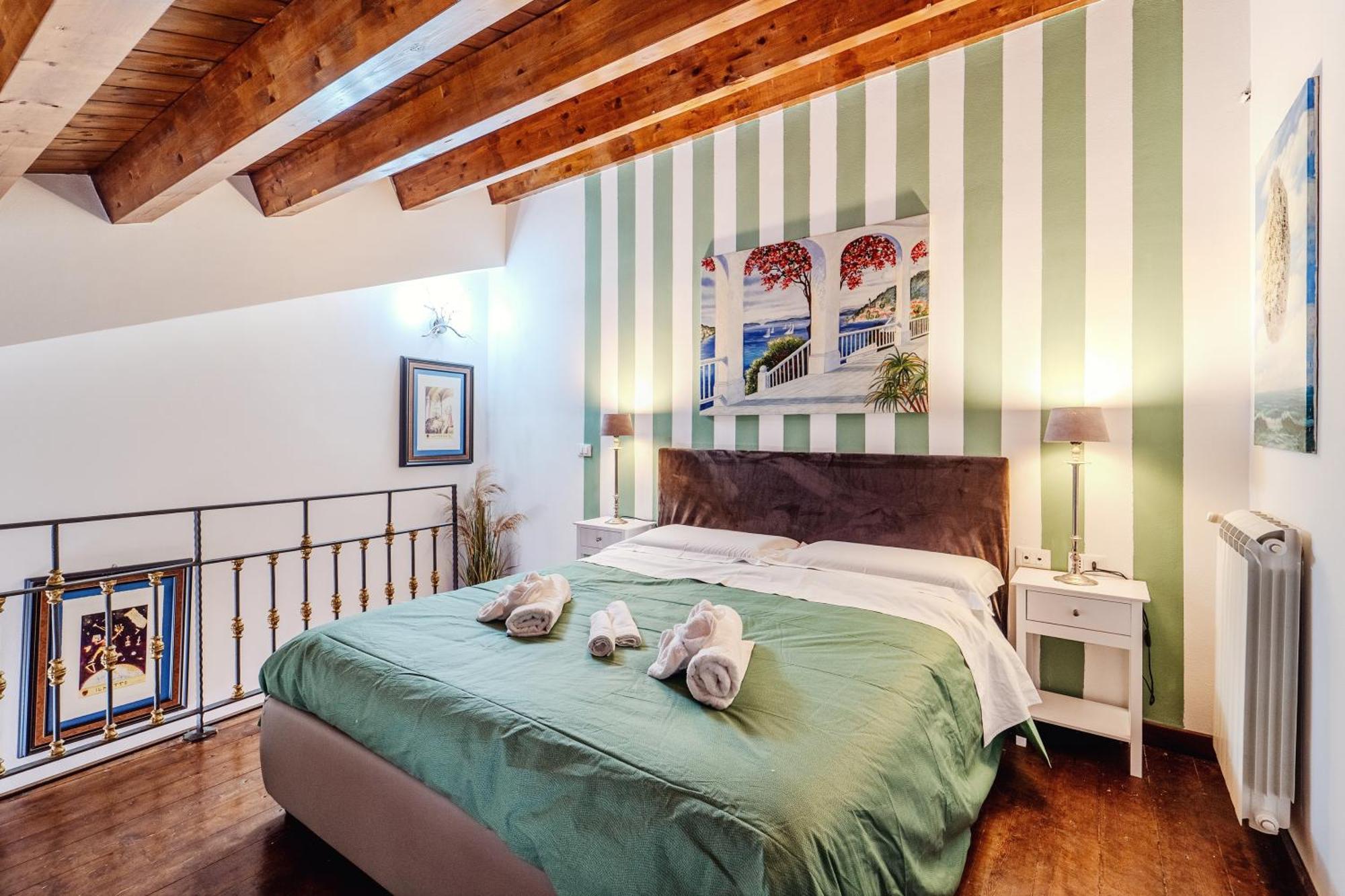 Dimora Degli Scalzi Apartamento